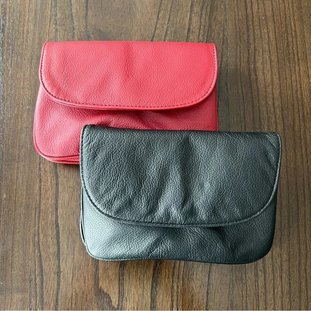 Bundle of Crossbody Purses (2)